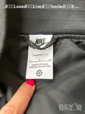 ✨Чисто ново яке на Nike, размер С✨, снимка 2 - Якета - 47139728