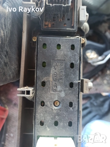 Бутони , стъкла, огледала за HYUNDAI SANTA FÉ II (CM) 2.2 CRDi , снимка 4 - Части - 52097086