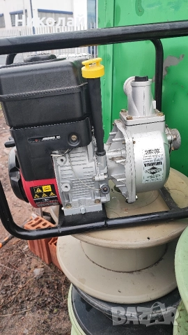 Водна помпа бензинова *НОВА*, снимка 2 - Водни помпи - 52640044