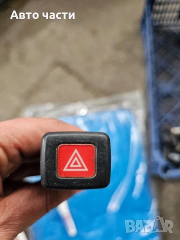 Копче аварийни светлини за MITSUBISHI SPACE STAR (DG_A) 1.9 DI-D (DG4A) (1998 - 2004)