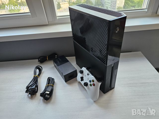 Xbox one - Пълен комплект, снимка 2 - Xbox конзоли - 45952296