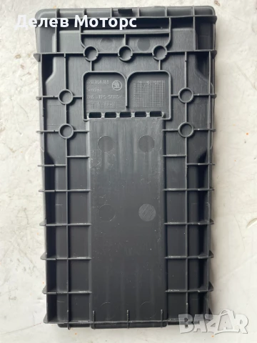 57B.858.169 подложка за зареждане на телефон от Skoda Karoq 1.5 TSI двигател DXDB, 150 кс., снимка 2 - Аксесоари и консумативи - 50487923