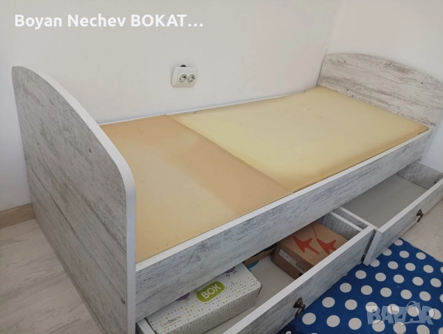 Детско легло,бебешко креватче-2в1 бюро , снимка 2 - Бебешки легла и матраци - 53666940