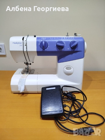 Шевна машина Huskystar 215, снимка 2 - Шевни машини - 52721133
