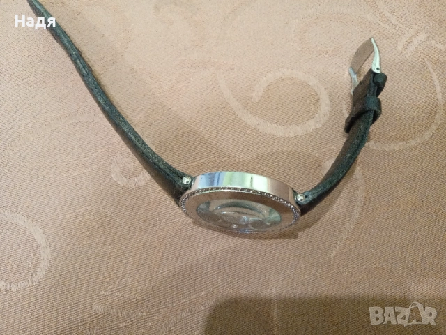 Часовник Louis Vuitton, снимка 8 - Дамски - 52315806