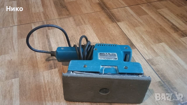 Вибрационни шлайфмашини Black and deck:DN41-F3 и BD170, снимка 5 - Други инструменти - 52289354