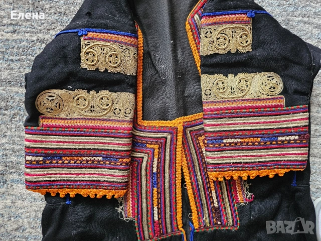 Автентична кюстендилска, казмирена сая за носия. Сърма, снимка 7 - Антикварни и старинни предмети - 54048241