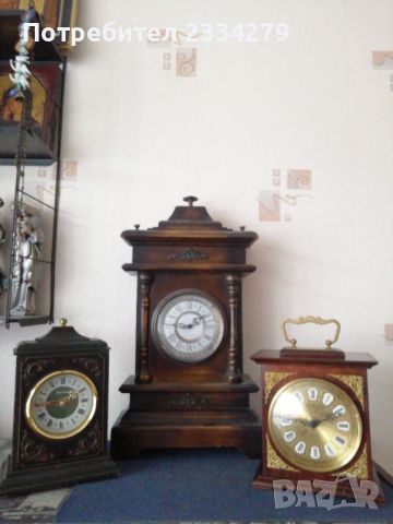 Стари настолни часовници, дървени масивни, електромеханични., снимка 1 - Антикварни и старинни предмети - 40696059