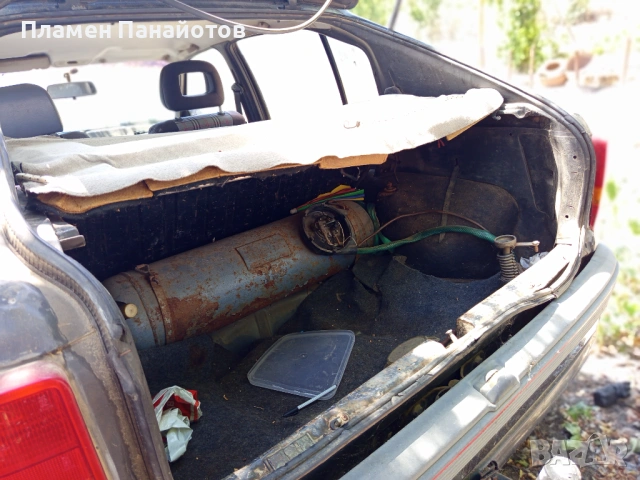 Продавам Opel Kadett1.6 Gt цяла за части , снимка 11 - Части - 54221436