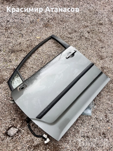 Врата предна лява  за Тойота корола версо. 2004-2008г 