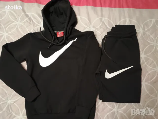 Екип Nike, снимка 4 - Детски анцузи и суичери - 48055403