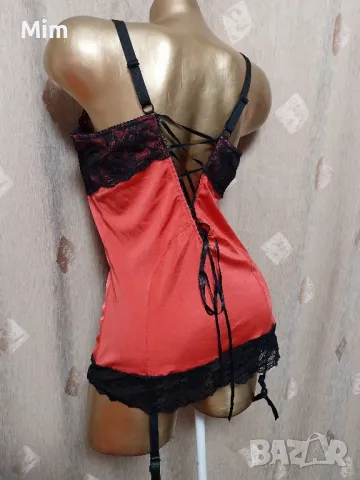 85 С Червена, еластична, сатенена нощница с жартиери за чорапи , снимка 5 - Корсети, бюстиета, топове - 49938063