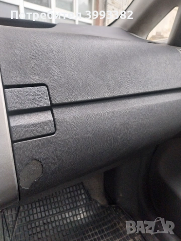 Продавам Тойота Приус 1.5 VVT-i (113 Hp) Hybrid , снимка 11 - Автомобили и джипове - 53739609