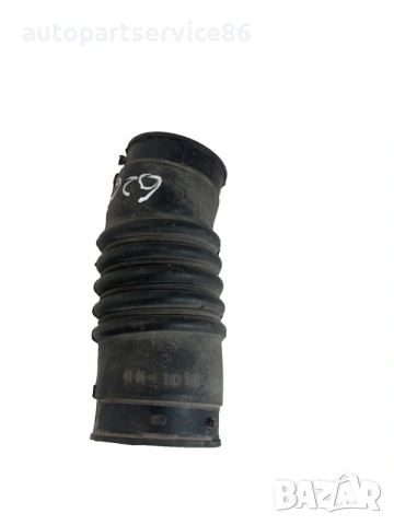 Интеркулер маркуч Турбо за Mazda 626 2.0 TDI (2001) 9K-1018