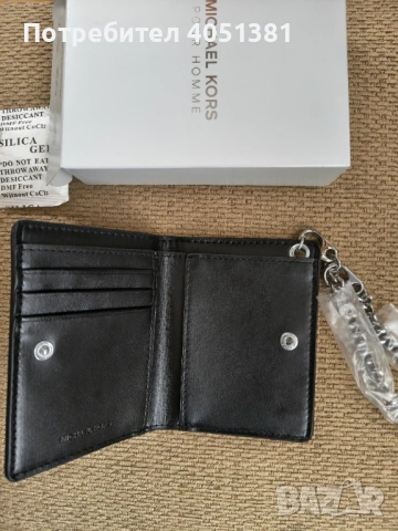 Портфейл Michael Kors, снимка 3 - Портфейли, портмонета - 53720264