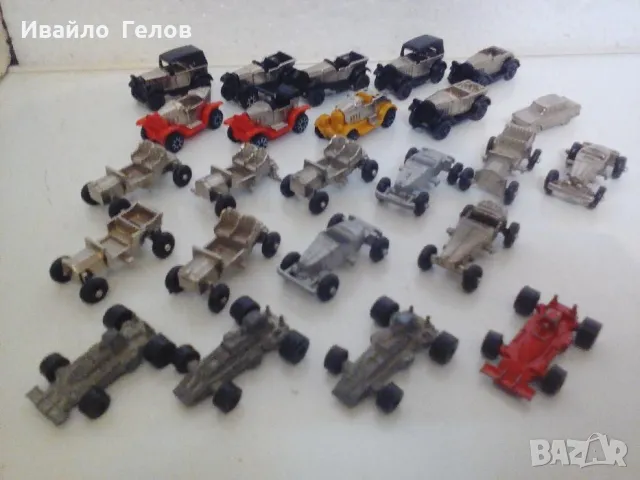 Метални колички KinderSurprize 