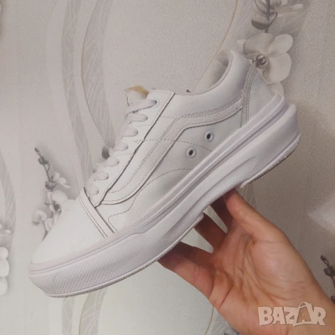 кецове Vans VN0A7Q5 UA Old Skool Overt CC LEATHER номер 44 маратонки , снимка 4 - Маратонки - 50553262