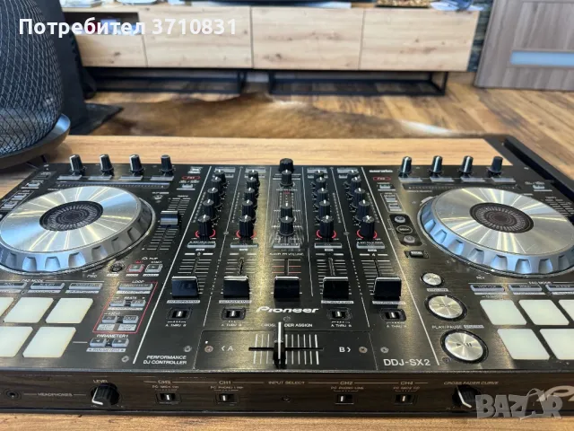 Pioneer DDJ-SX2 +чанта на Magma, снимка 3 - Ресийвъри, усилватели, смесителни пултове - 47604295