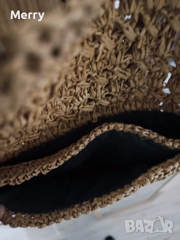 Ръчно плетена чанта от хартиена прежда , снимка 2 - Чанти - 53740289