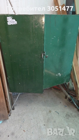 метални шкафове 