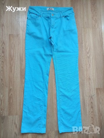 Дамски панталон тип дънки, размер Л , снимка 1 - Панталони - 46373658