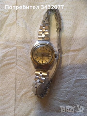 Автоматичен дамски часовник Луч, снимка 3 - Антикварни и старинни предмети - 45843703