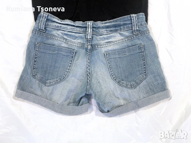 Дамски къси дънки - размер XS (25), снимка 2 - Дънки - 53665882
