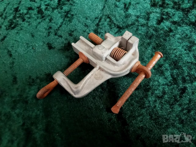 Малко Бижутерско Менгеме Часовникарско, снимка 3 - Други ценни предмети - 51317248