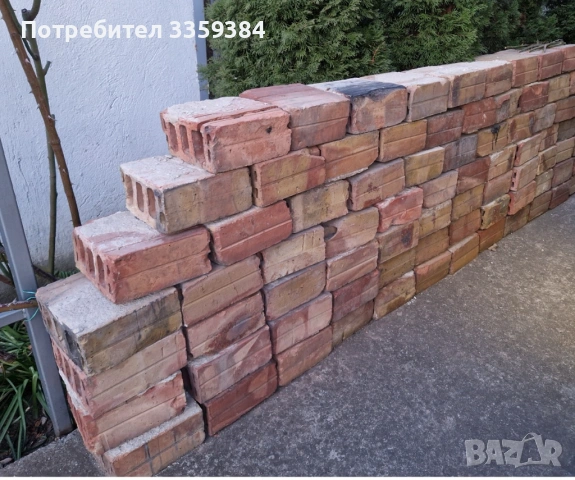 Продавам употребявани тухли четворки