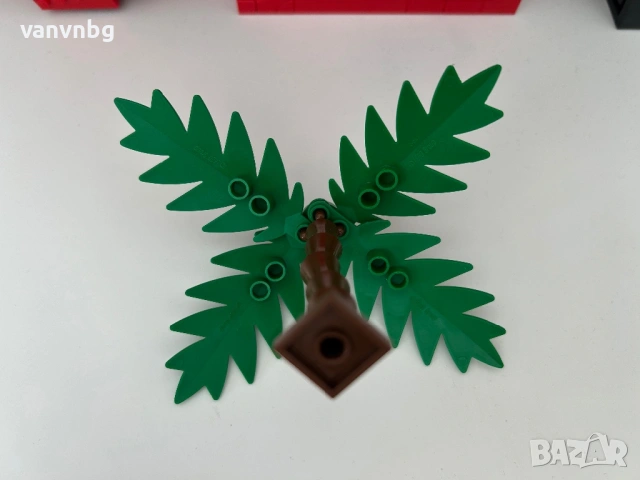 Lego Pirates Пирати палма, снимка 3 - Конструктори - 54224791