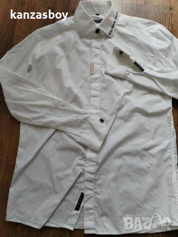 balmain paris - страхотна мъжка риза КАТО НОВА М, снимка 4 - Ризи - 51501568