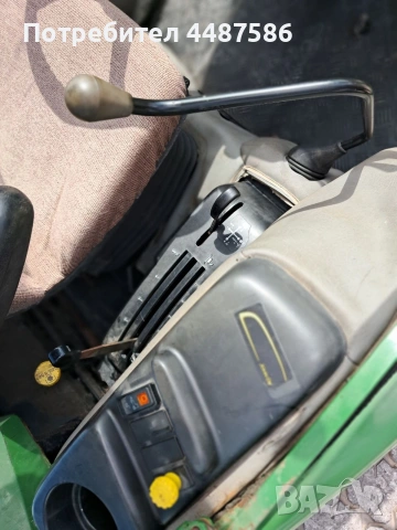 Трактор John Deere 4710 Powereverser, снимка 13 - Индустриална техника - 53235785