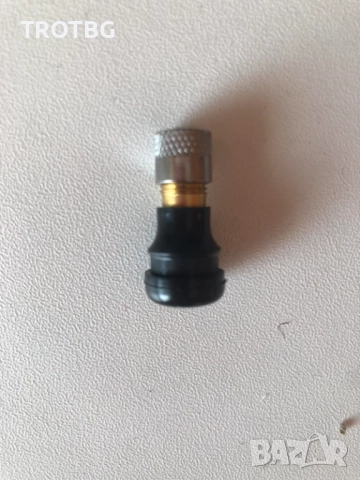 Прав вентил за джанта с безкамерна гума, снимка 2 - Аксесоари за велосипеди - 52775245