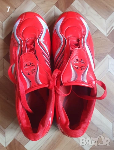 Спортни маратонки adidas F10 red 2006 , снимка 4 - Маратонки - 53612511