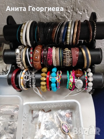 Гердани обеци пръстени брошки Лот, снимка 2 - Колиета, медальони, синджири - 53906399