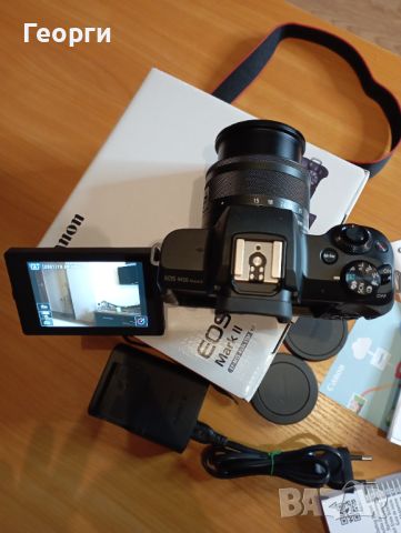 Безогледален фотоапарат Canon EOS M50 Mark II, снимка 4 - Фотоапарати - 46246780