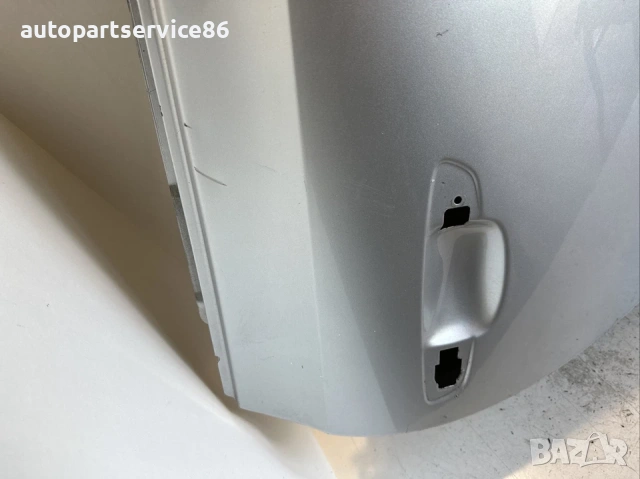 Врата предна дясна сребърна за Volkswagen Scirocco (2008), снимка 2 - Части - 54158599