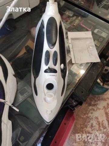 Парна ютия с вертикално гладене Сгъваема мини ютия Туристическа ютия Парни ютии, снимка 12 - Ютии - 42174658