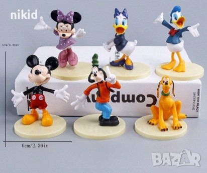 6 бр Мики Мини Маус Mickey Minnie Disney пластмасови фигурки на бяла стойка за украса торта и игра, снимка 7 - Фигурки - 44405038