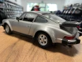 SUN STAR колекционерски модел количка PORSCHE 911 SC 1984г. 1:18, снимка 3