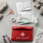Компактен комплект за първа помощ в червена чантичка, снимка 4