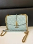 Оригинална чанта Guess, снимка 2