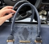 Дамска чанта, снимка 9