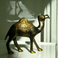 Камила , бронзова статуетка от Египет. , снимка 2 - Статуетки - 45571781