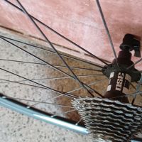 Капли с гуми за шосеен велосипед dt swiss, снимка 3 - Части за велосипеди - 46029621