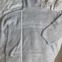 Широк пуловер, снимка 3 - Блузи с дълъг ръкав и пуловери - 44950072