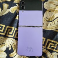 Samsung Z Flip 4 128g Lavender, снимка 1 - Samsung - 45526057