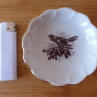 Порцеланова чинийка купичка за сладко с птица 1984 г чиния, снимка 3 - Чинии - 45570778