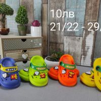 Кроксове и сандали, снимка 1 - Детски сандали и чехли - 45323492