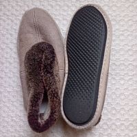 Домашни обувки (Топлинки), снимка 1 - Други - 45456211